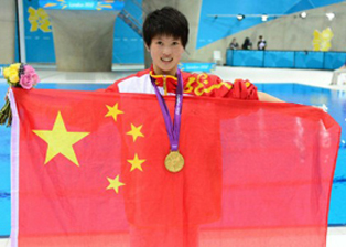 Ů��10���_(t��i)������l(w��i)�� �Z�Ї�(gu��)�ļ��W�\(y��n)��200��