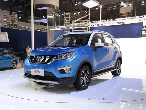 長安乘用車2016款長安CS15
