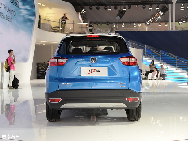 長安乘用車2016款長安CS15