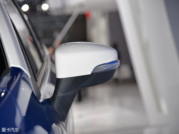 長安乘用車2016款長安CS15