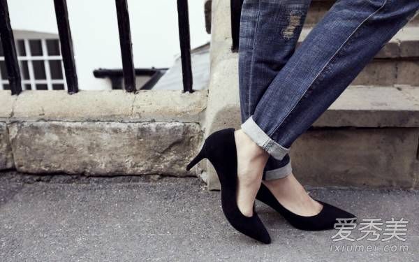 ʲô���ϴ�ʲôЬ ������߸�Ь�᣿