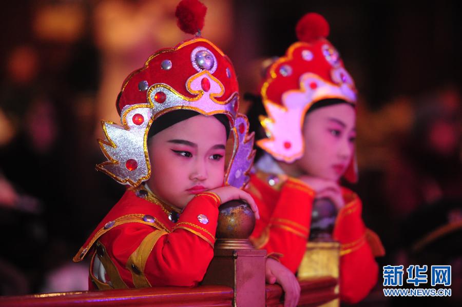 “歡樂中原 出彩金水”戲迷擂臺賽閉幕 “歡樂中原 出彩金水”戲迷擂臺賽閉幕