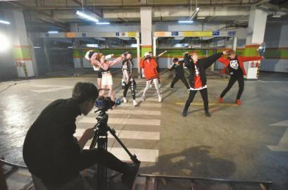 �ЌW���鮔�����݌W�ɡ����n��������1��W�M20�f