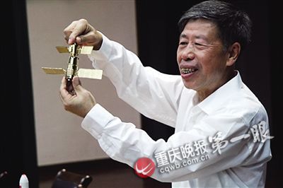 �S������ϲ�gС����߀�������������ӵ����I�������f���@Щ���I���}�����S�������f��С��һ����Ȼ�����@λ1958����㽭ʡ�߿����ۡ�������ȫ�ƝM�ֵĸ߲����s��ʾ����Щ�}Ŀ���e�f�������������y�����B���Լ���������