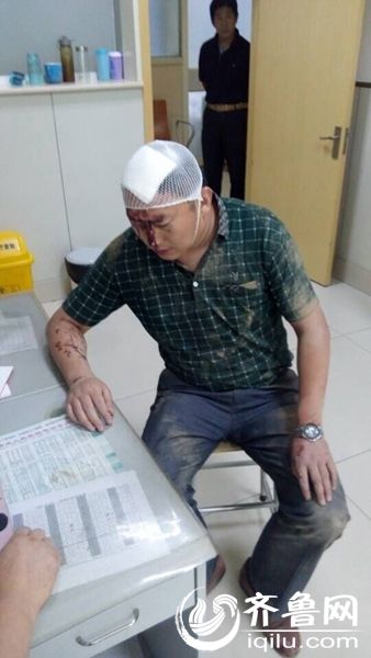 被打傷的執法人員