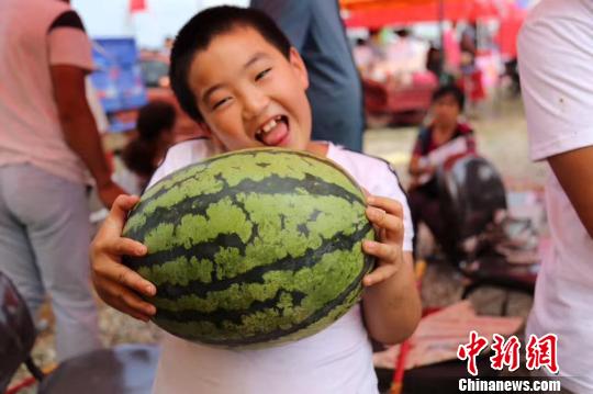 ζ�����������ϡ�����ҫ�� �z