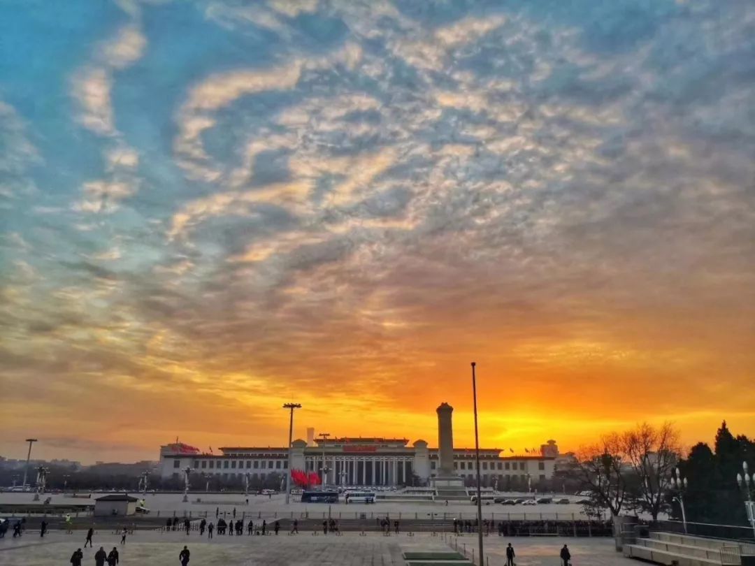 2018年3月5日早晨的天安門廣場。新華社記者 王曄 攝